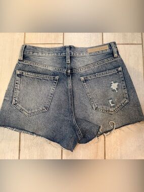 Cello High Rise Distressed Denim Shorts Women Small Lightwash Frayed Cutoff NWOT